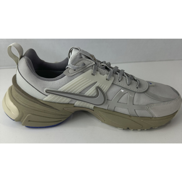 Nike V2K Run GORE-TEX Light Iron Ore Women’s Size 7 Shoes FZ2622-002 2024 EUC - Picture 5 of 16